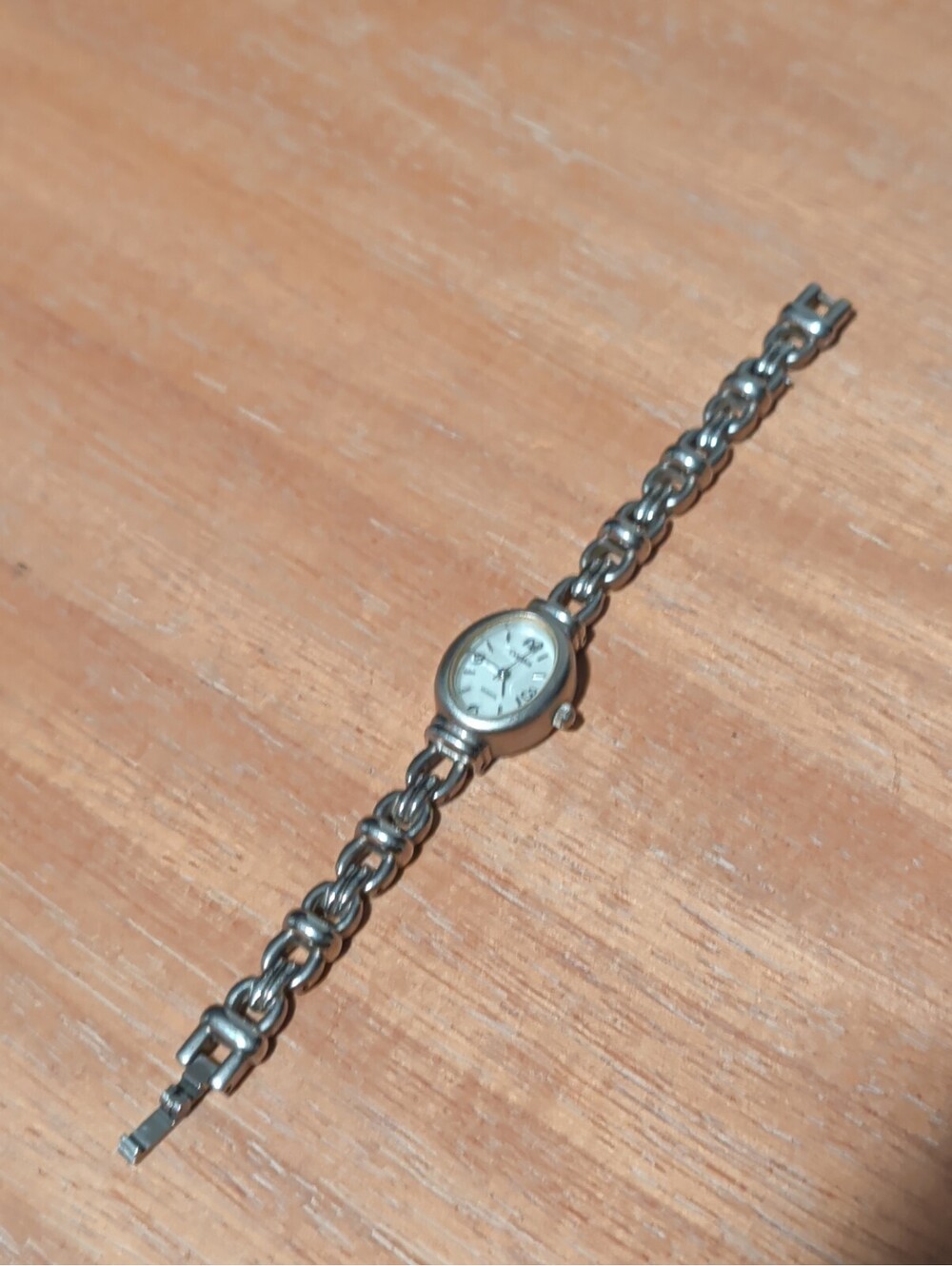 Carriage by Timex K7 Watch Women Gold & Silver Tone Mother Of Pearl PERFECT COND